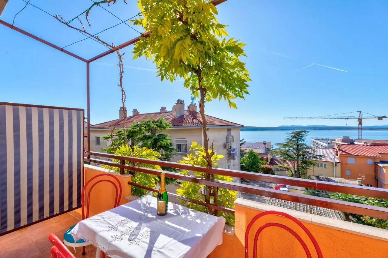 Apartment Ivan Crikvenica